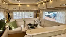 Fahrzeugbild Phoenix 8300 QRSLX  Sonderbau . De. Garage Hecksitzgr(6) #1