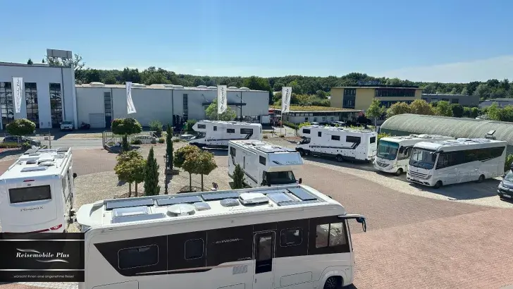 Fahrzeugbild Phoenix MAN TGL8800 BGSX, Echtglasfenster Sonderbau uvm. #15