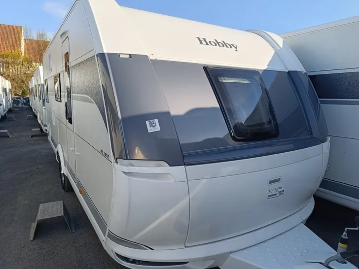 Fahrzeugbild Hobby De Luxe 545 KMF #1