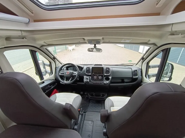 Fahrzeugbild Sunlight T 68 Adventure Edition #18