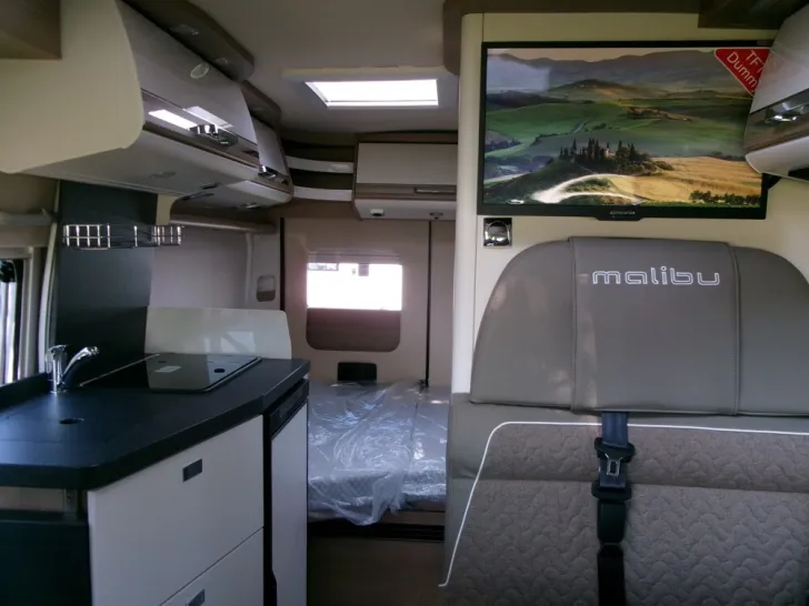 Fahrzeugbild Malibu Compact 540 DB #6