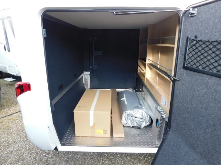 Fahrzeugbild Hymer B-Klasse MC I 680 ohne Hubbett, ALDE, GFK-Dach #6