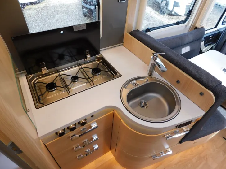 Fahrzeugbild Hymer B-Klasse MC I 680 ohne Hubbett, ALDE, GFK-Dach #17