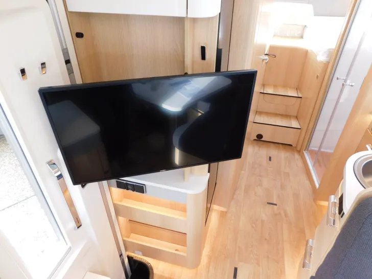 Fahrzeugbild Hymer B-Klasse MC I 680 ohne Hubbett, ALDE, GFK-Dach #25