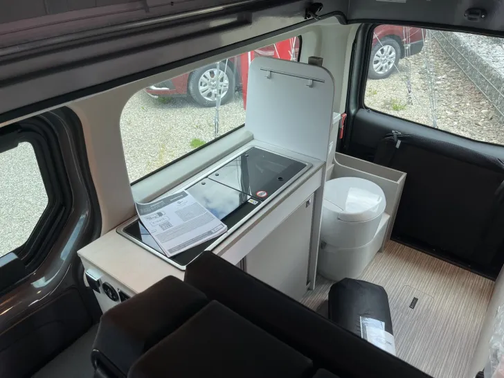 Fahrzeugbild Bürstner Playa Limited C 530 ab sofort verfügbar #8