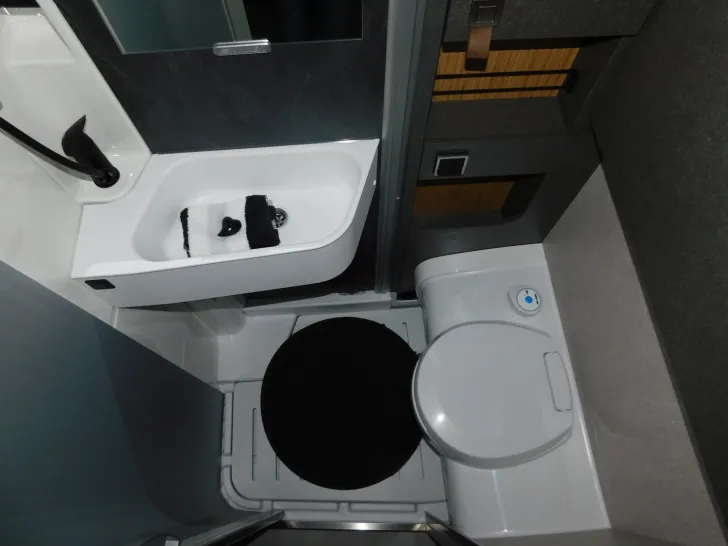 Fahrzeugbild Hymer ML-T CrossOver 570 SAT+TV, Leder, Sitzheizung #16