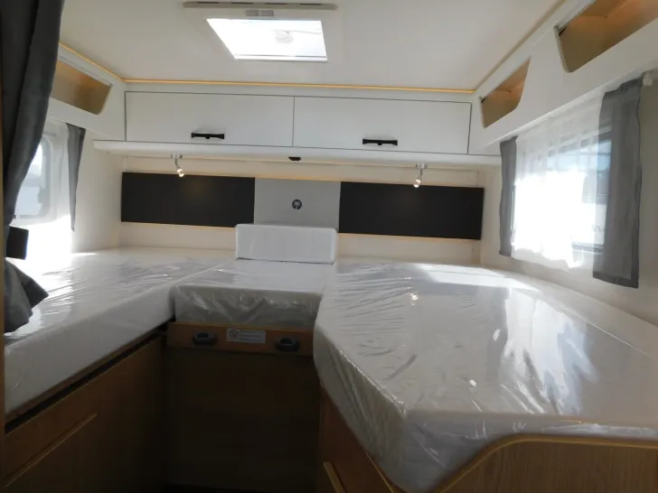 Fahrzeugbild Sunlight Adventure T 67S OHNE Hubbett, nur Tageszulassung #16