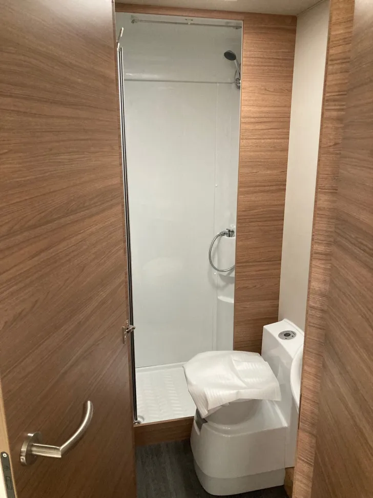 Fahrzeugbild Weinsberg CaraLoft 650 MF (Ford) ++ABVERKAUF++ #13