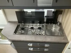 Bild 9 Hobby De Luxe 545 KMF Fußbodenerwärmung