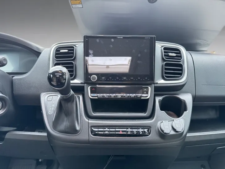 Fahrzeugbild Dethleffs Globebus Camp Active T 4 #9