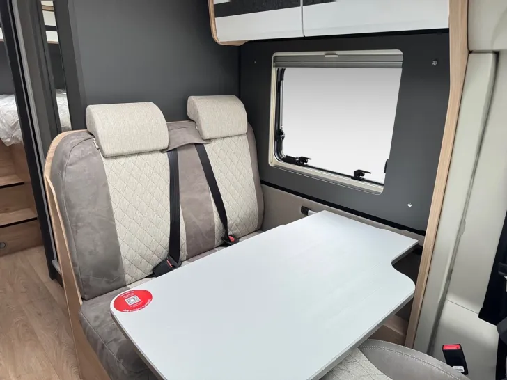 Fahrzeugbild Dethleffs Globebus Camp Active T 4 #12