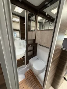 Fahrzeugbild Laika Ecovip H 2109 #12