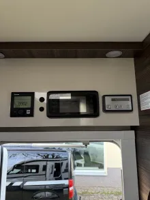 Fahrzeugbild Laika Ecovip H 2109 #13