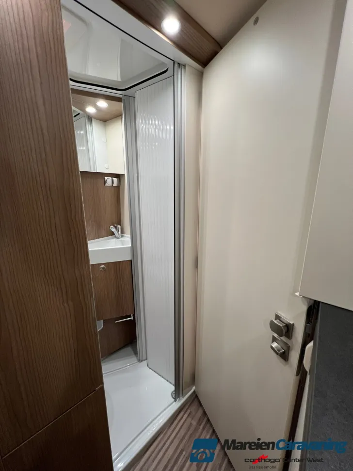 Fahrzeugbild Malibu Van first class - two rooms 640 LE RB Fiat (656) #25