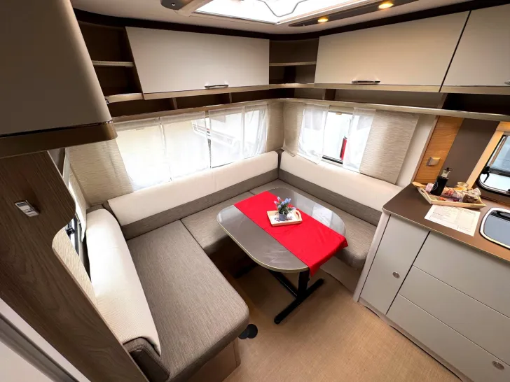 Fahrzeugbild Bürstner Premio 455 TS Dusch-Paket|1700kg #10