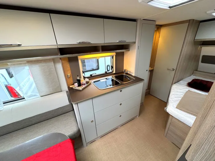 Fahrzeugbild Bürstner Premio 455 TS Dusch-Paket|1700kg #14