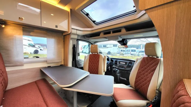 Fahrzeugbild Bürstner Lineo T 620 G Bi-Xenon, SAT, Markise #14