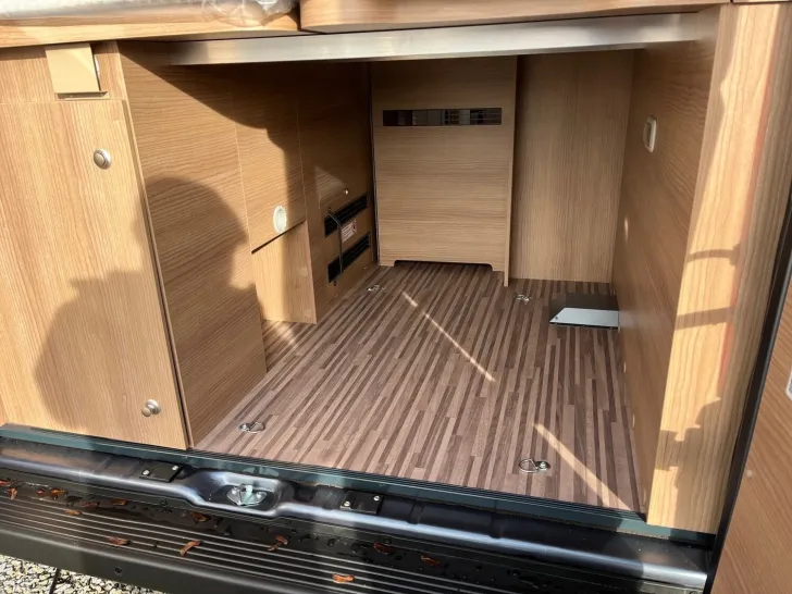 Fahrzeugbild Malibu Van charming GT skyview 640 LE Markise-AHK incl #21