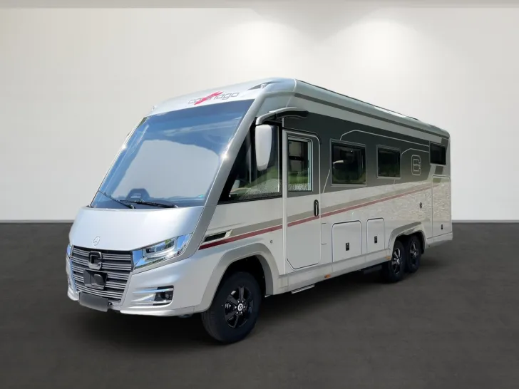 Fahrzeugbild Carthago chic e-line I 50 LE DA Mercedes + Hubstützenanlage #3