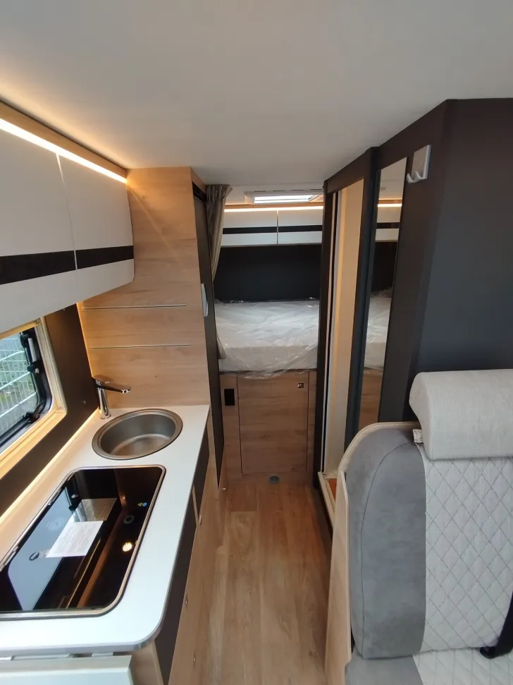 Fahrzeugbild Dethleffs Globebus Camp T 1 Active *Navi*Kamera*Markise* #6