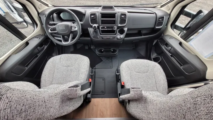 Fahrzeugbild Dethleffs Trend T 6877 *15 Jahre Rabatt*Automatik* #10