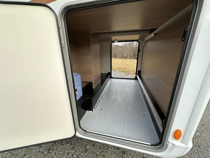 Fahrzeugbild Bürstner Lyseo TD 690 G Harmony Line | Hubbett | Markise #16