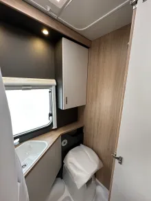 Fahrzeugbild Knaus Sport 420 QD Duschausbau | Design Paket | Gas #11