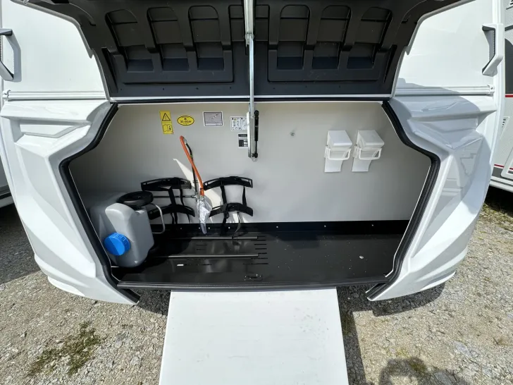 Fahrzeugbild Knaus Sport 420 QD Duschausbau | Design Paket | Gas #16