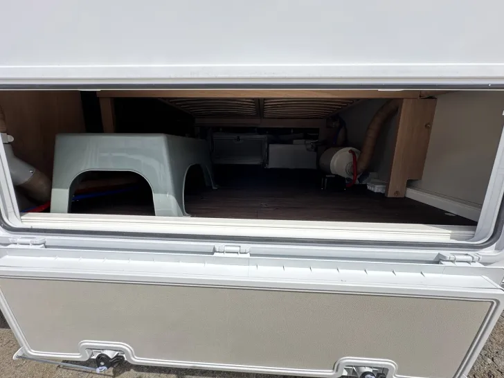 Fahrzeugbild Knaus Sport 420 QD Duschausbau | Design Paket | Gas #17