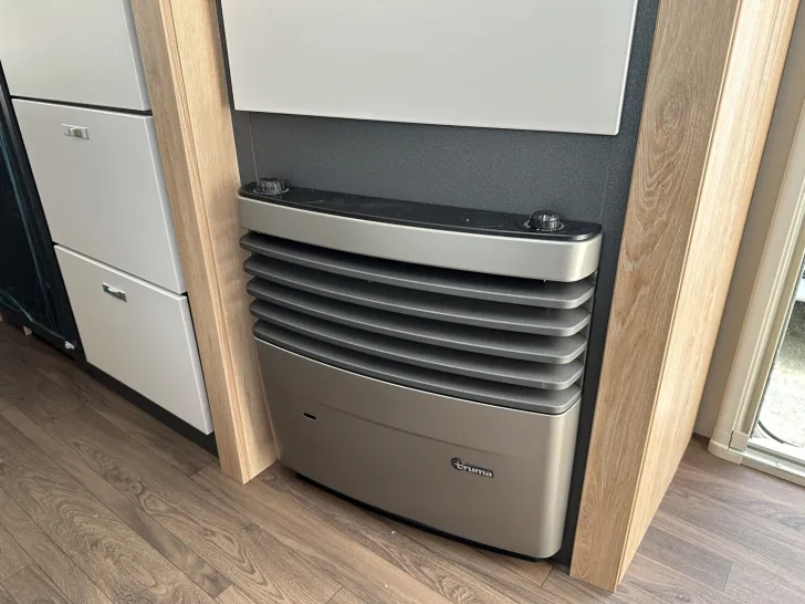 Fahrzeugbild Knaus Sport 420 QD Duschausbau | Design Paket | Gas #21
