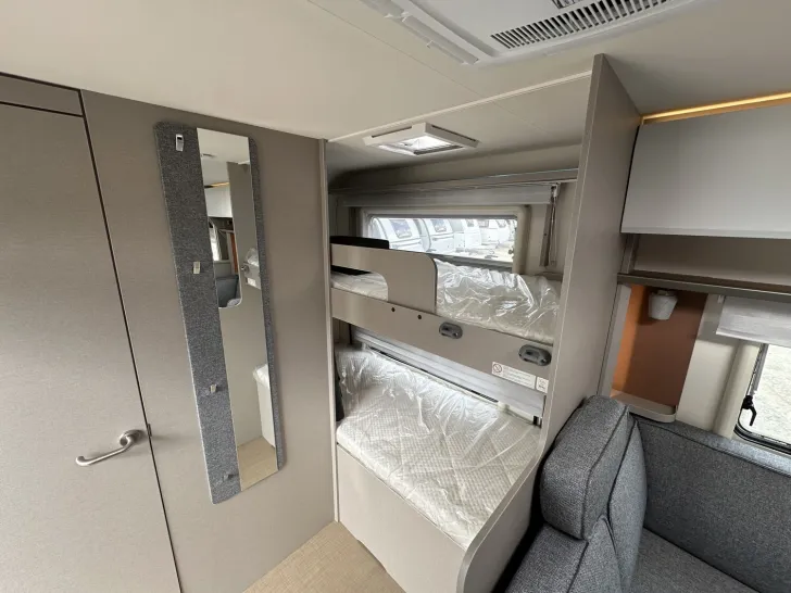Fahrzeugbild Bürstner Averso 560 TK Harmony Line | Dachklima | ATC #16