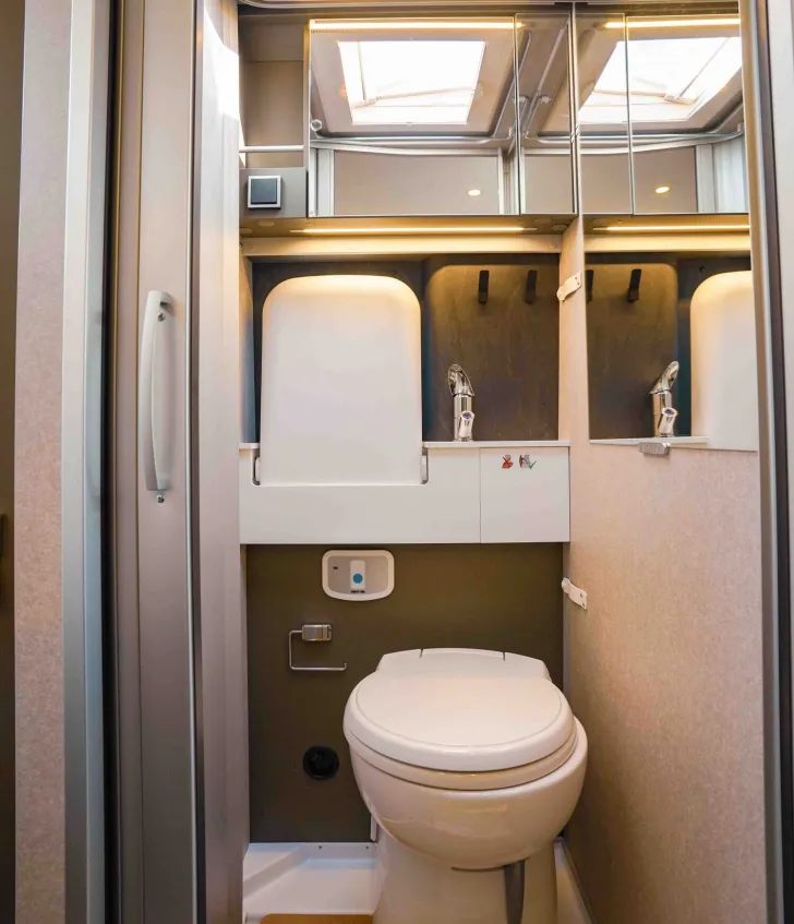 Fahrzeugbild Hymer Grand Canyon Fiat **SIE SPAREN 18.795,00 Euro** #16