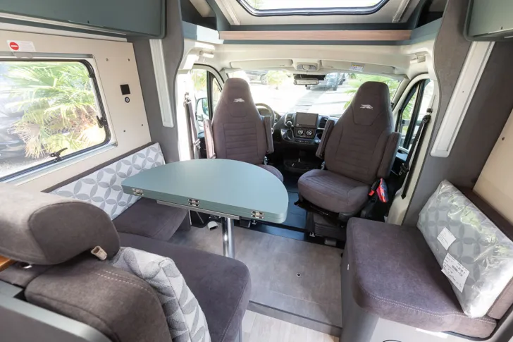 Fahrzeugbild Laika Kosmo L 409 ** 22.000   Rabatt ** #20