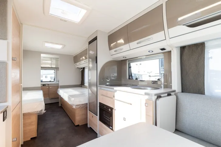 Fahrzeugbild Dethleffs Nomad 560 RET // Über 27% Rabatt #11