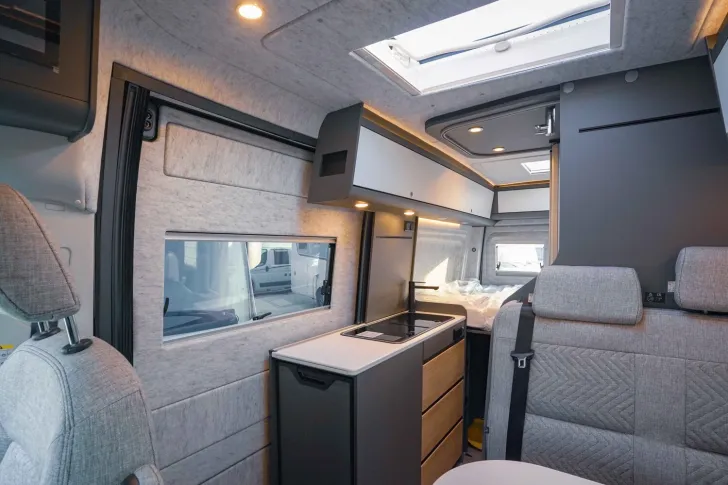 Fahrzeugbild Dethleffs Globetrail Performance 600 DR VW SALE 8.850 EURO #12