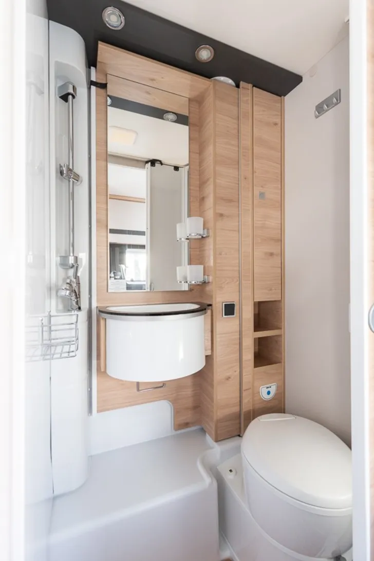 Fahrzeugbild Dethleffs Globebus I 4 // Listenpreis: 108.399  #9