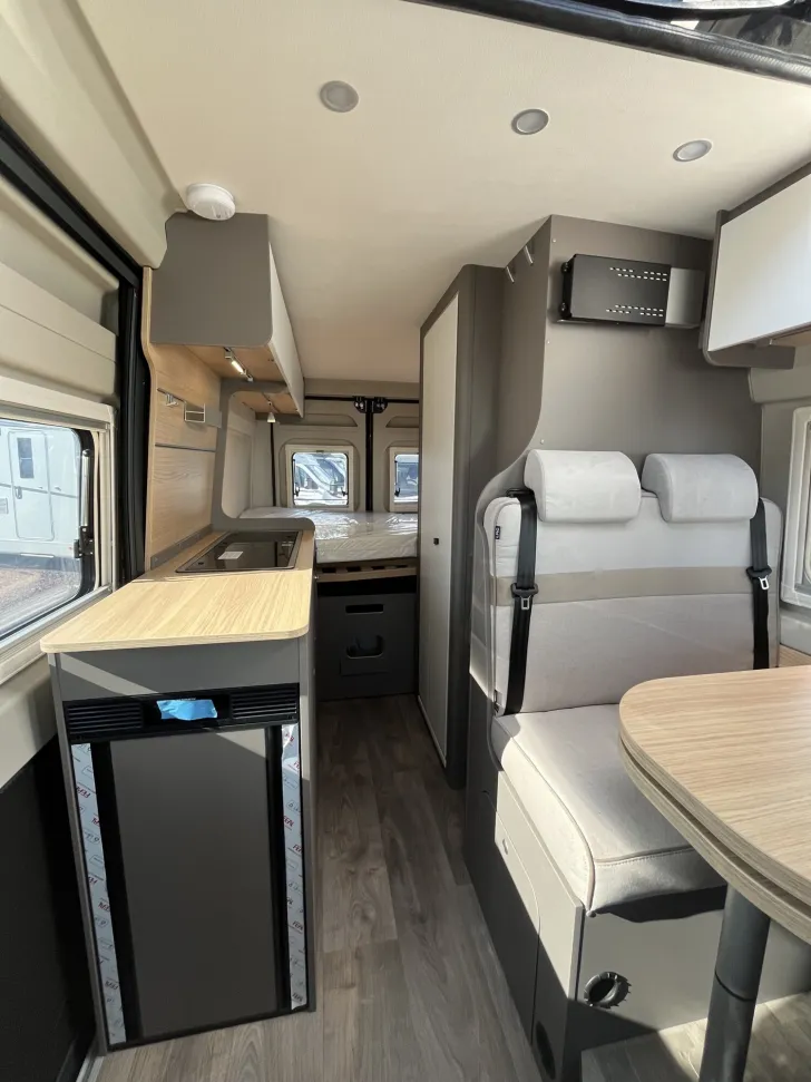 Fahrzeugbild LMC Innovan 600 Automatik incl. Schlafdach #8