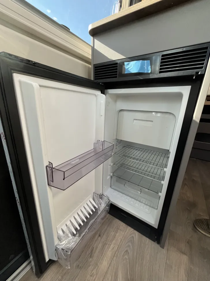 Fahrzeugbild LMC Innovan 600 Automatik incl. Schlafdach #9