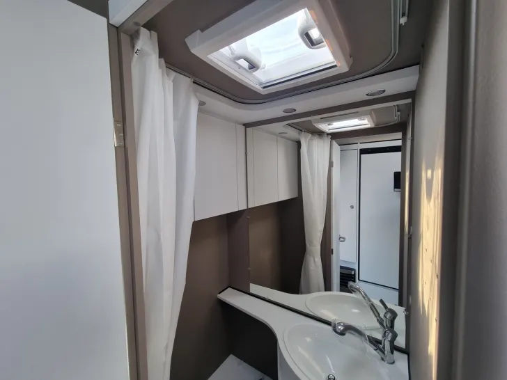 Fahrzeugbild Dethleffs c-go 495 QSK Abverkauf Ausstellungswagen #11