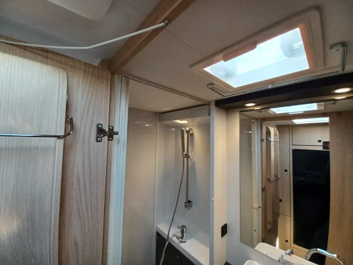 Fahrzeugbild Sunlight A 70 Radio+Rückfahrkamera kurzfristig verfügbar! #17