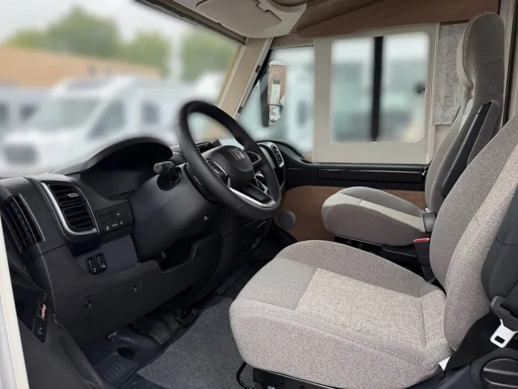 Fahrzeugbild Carthago C1-tourer I 141 KB LE #7