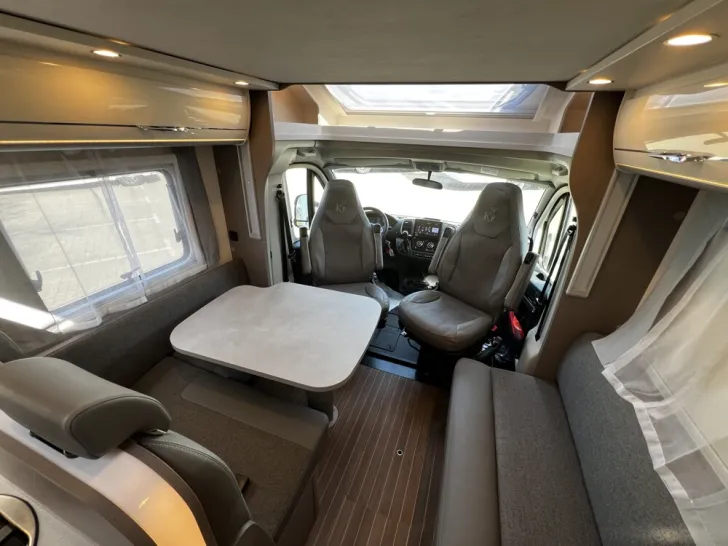 Fahrzeugbild Etrusco T 7300 SB #7
