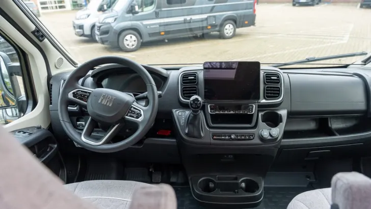 Fahrzeugbild Malibu Charming diversity coupé 640 LE K #9