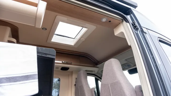 Fahrzeugbild Malibu Charming diversity coupé 640 LE K #10