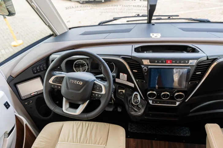 Fahrzeugbild Carthago chic s-plus I 50 LE #9