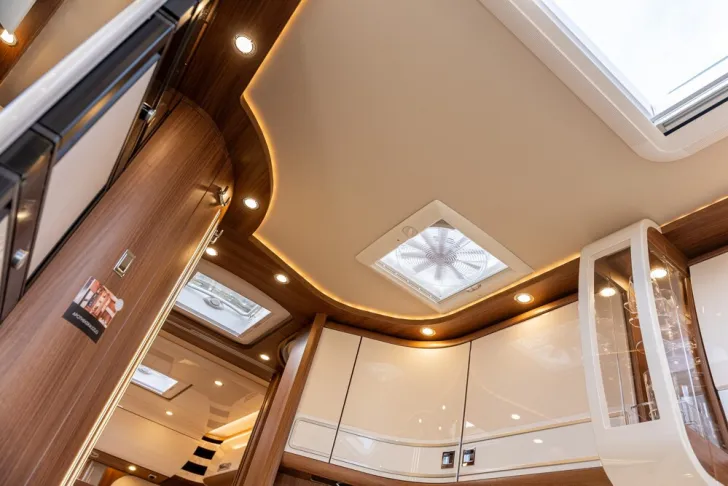 Fahrzeugbild Carthago chic s-plus I 50 LE #13