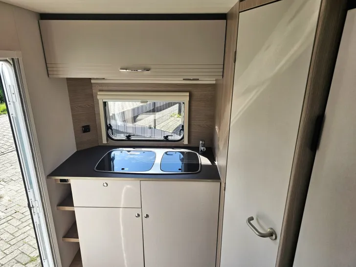 Fahrzeugbild Bürstner Premio Life 425 TS #13