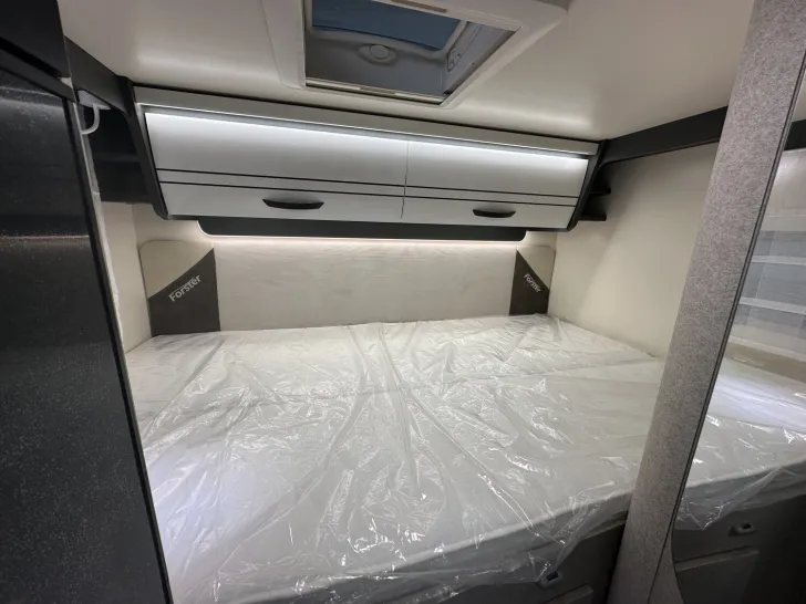 Fahrzeugbild Forster T 599 HB Sonderpreis Markise - Fahrradträger #13