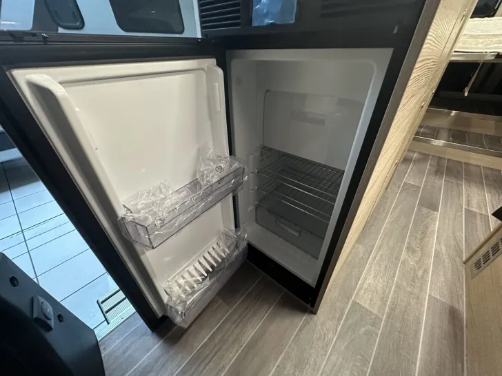 Fahrzeugbild Forster Livin Up FV636EBL Travel Line, Lanzarote #9