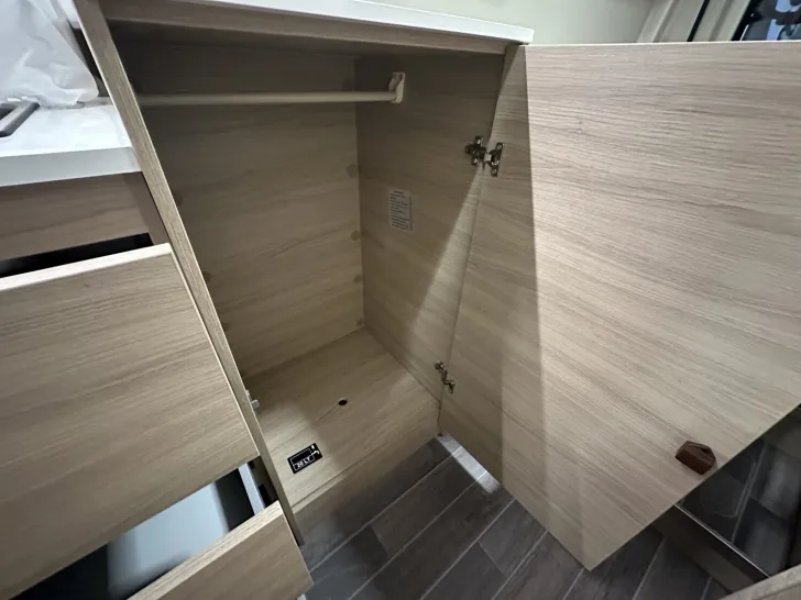 Fahrzeugbild Forster Livin Up FV636EBL Travel Line, Lanzarote #12